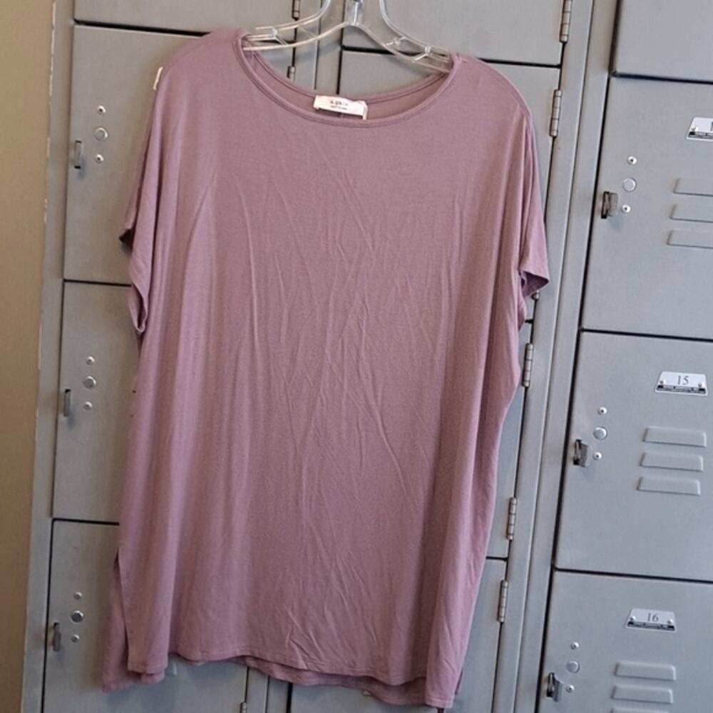 Cute mauve pullover top knit by a.gain - new with tags Size LARGE